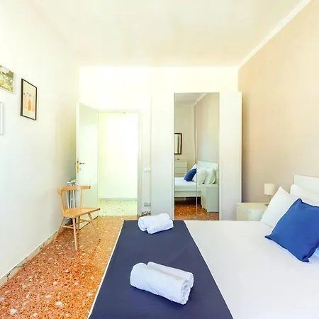 Hostly - Family Stresa شقة *