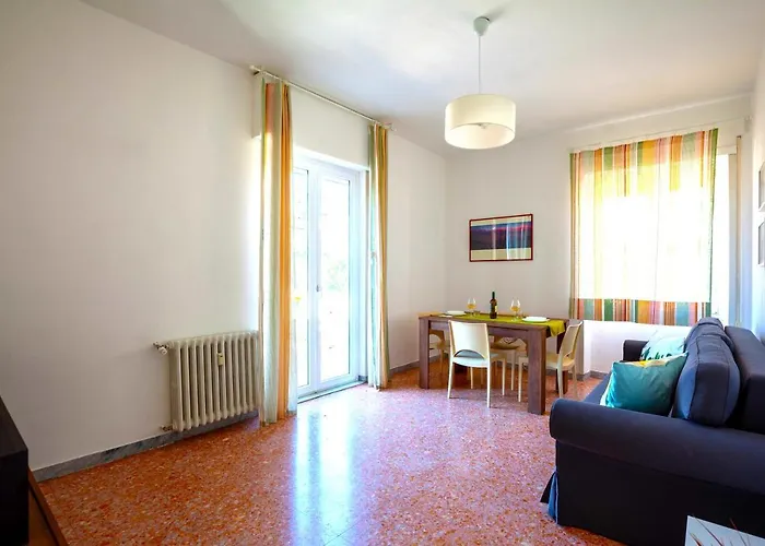 Appartamento Hostly - Family Stresa